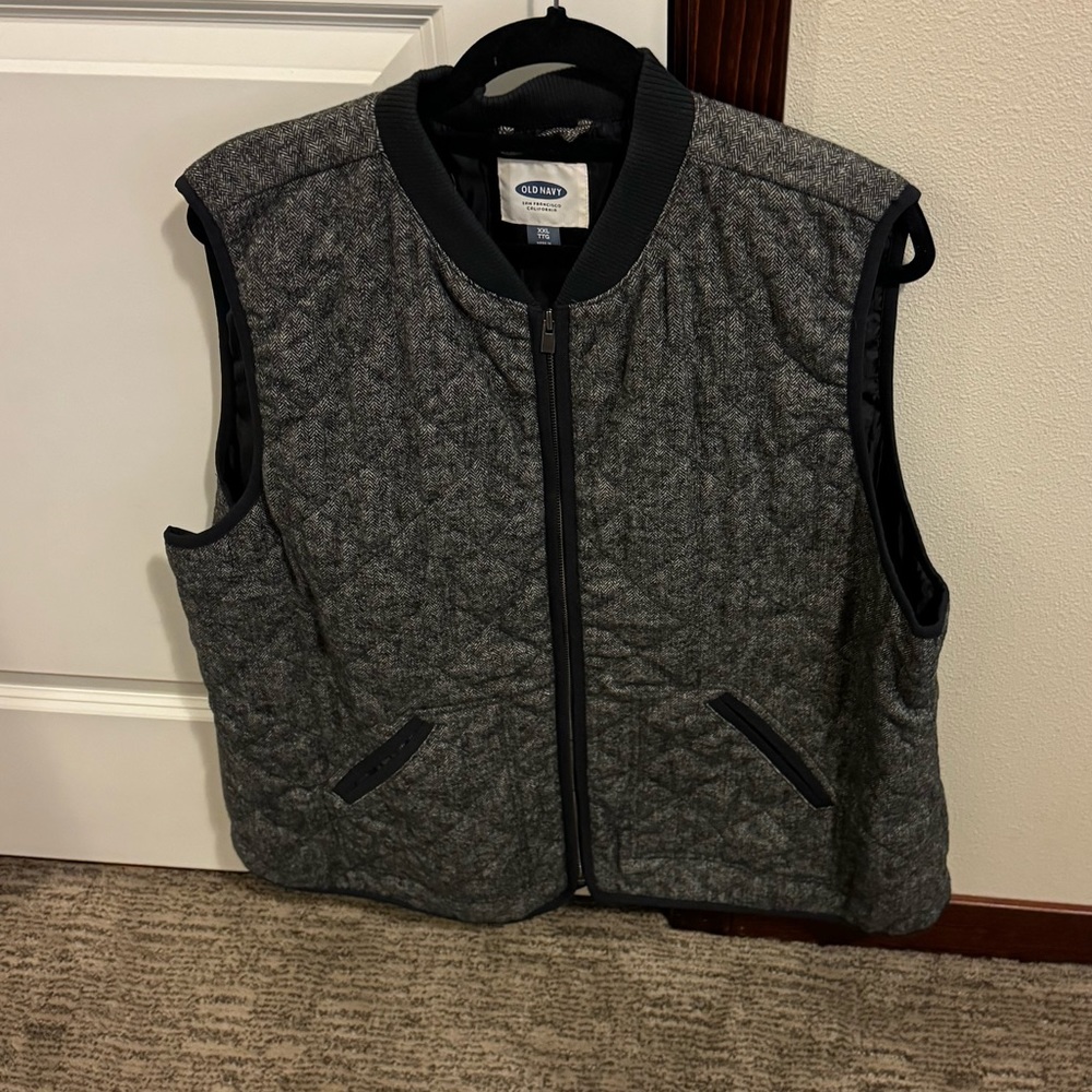 Old navy vest